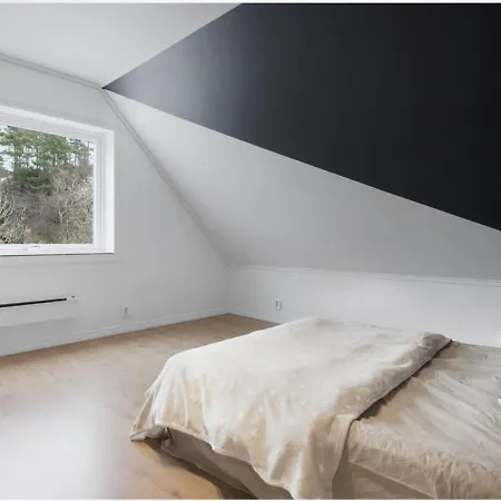 5-bedroom In Asane, *