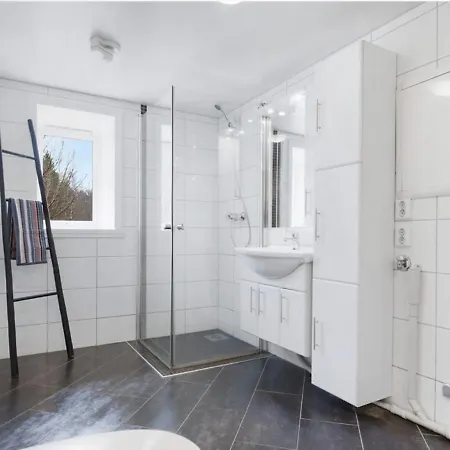 5-bedroom In Asane, Bergen